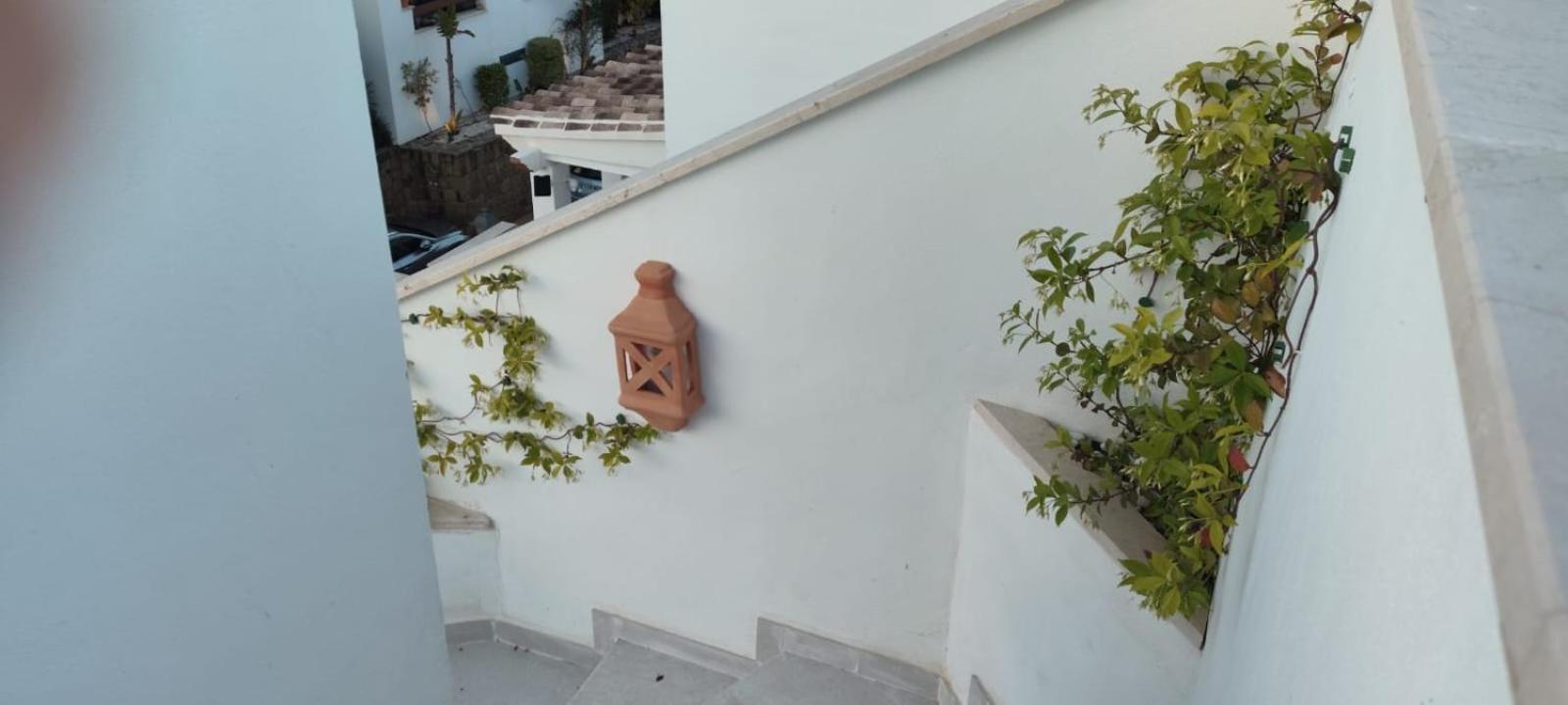 3 Bedroom Duplex Penthouse With Stunning Rooftop Solarium And See Views Apartamento Marbella