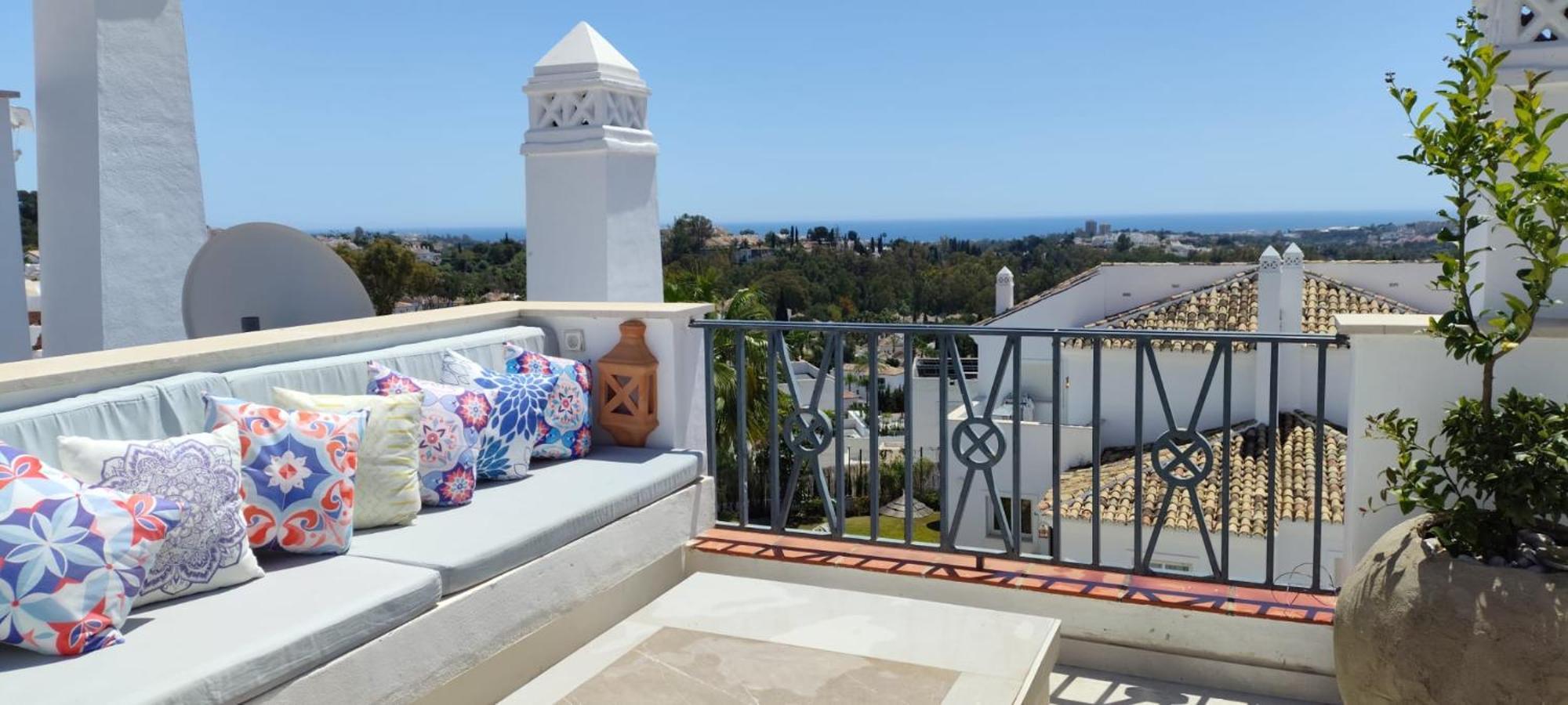3 Bedroom Duplex Penthouse With Stunning Rooftop Solarium And See Views Apartamento