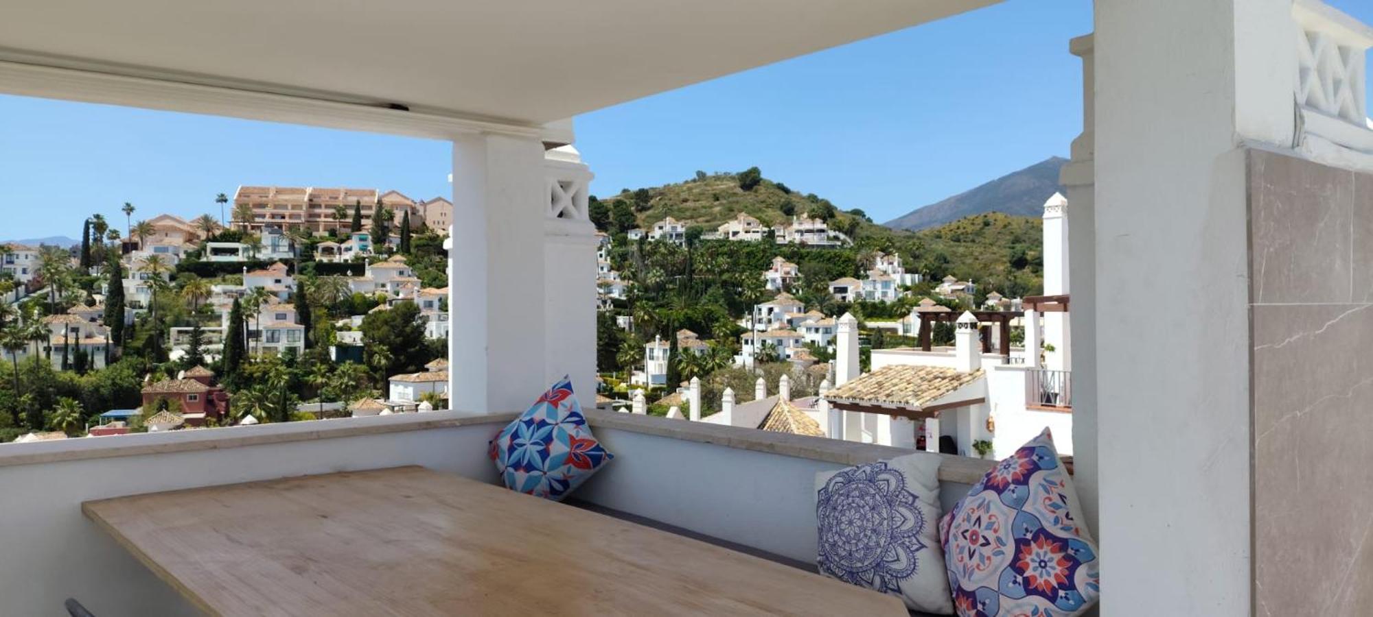 3 Bedroom Duplex Penthouse With Stunning Rooftop Solarium And See Views Apartamento *